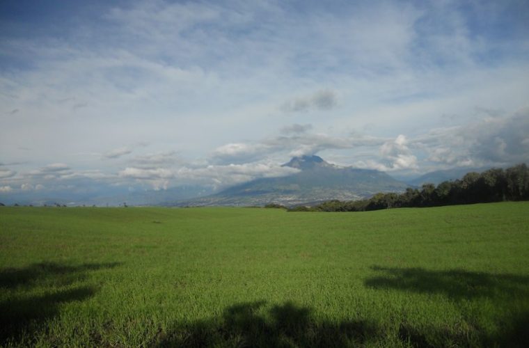 Cotacachi Ecuador Real Estate Viva Tropical