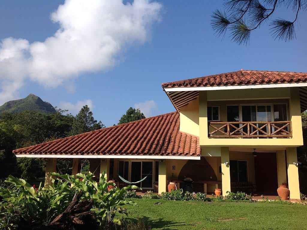 Real Estate in Anton Valley Panama Spacious Mountain Villa in Panama